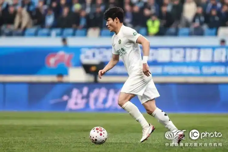 深圳马可波罗 VS 北京首钢